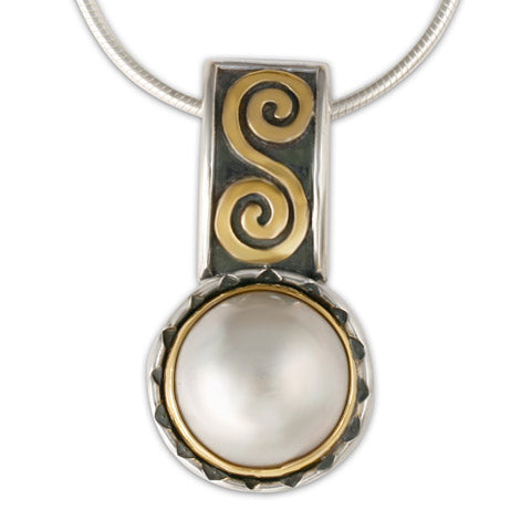 Keltie Pearl Pendant