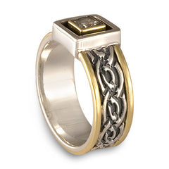 Laura Bordered Ring with Square Mount and Gem